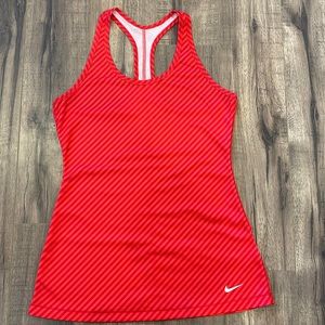 NIKE tank